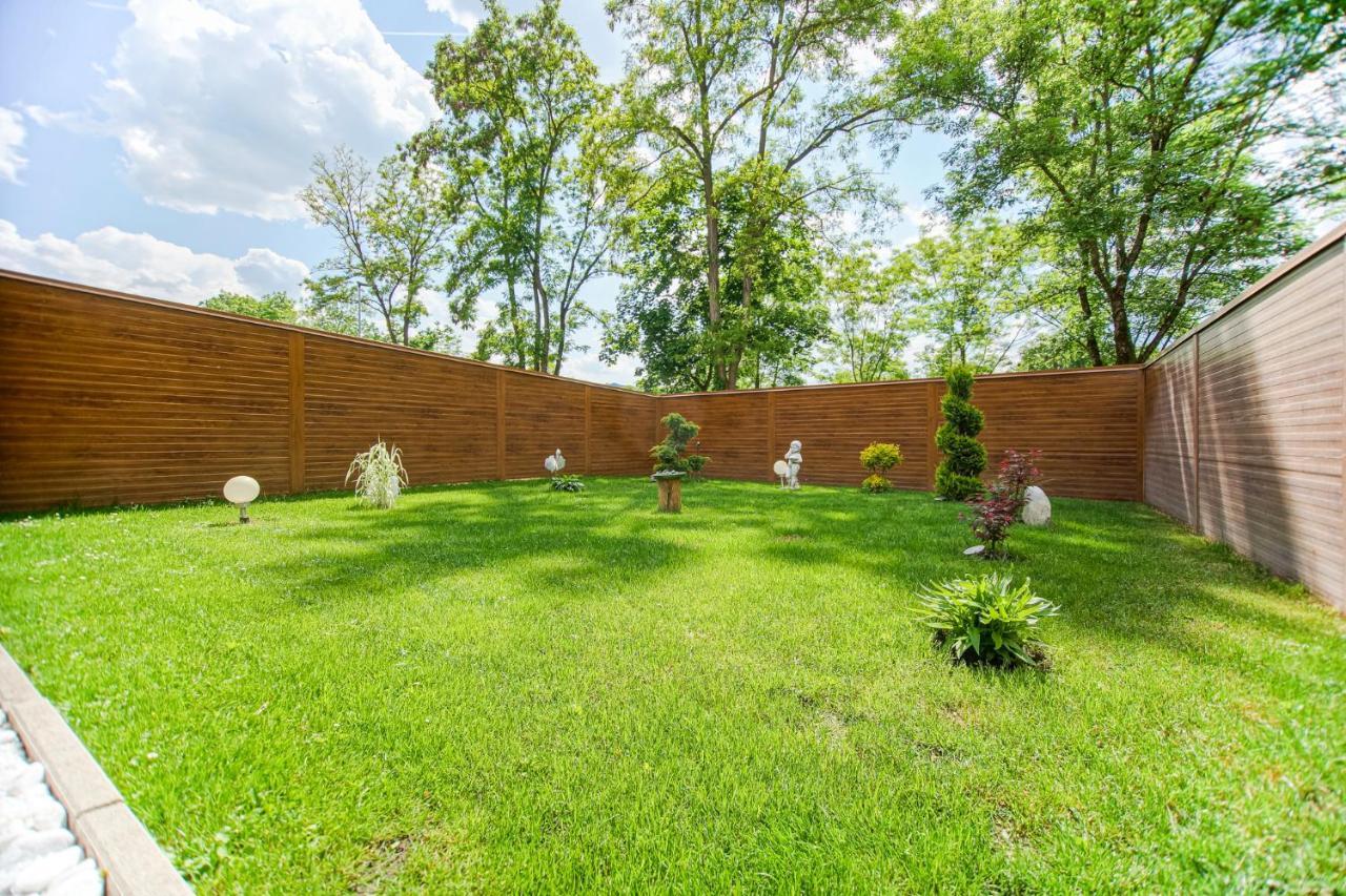 Auszeit Steiraland 6 Mit Ueberdachter Terasse Schoenen Garten Und Kostenlosen Parkplatz Леобен Екстериор снимка